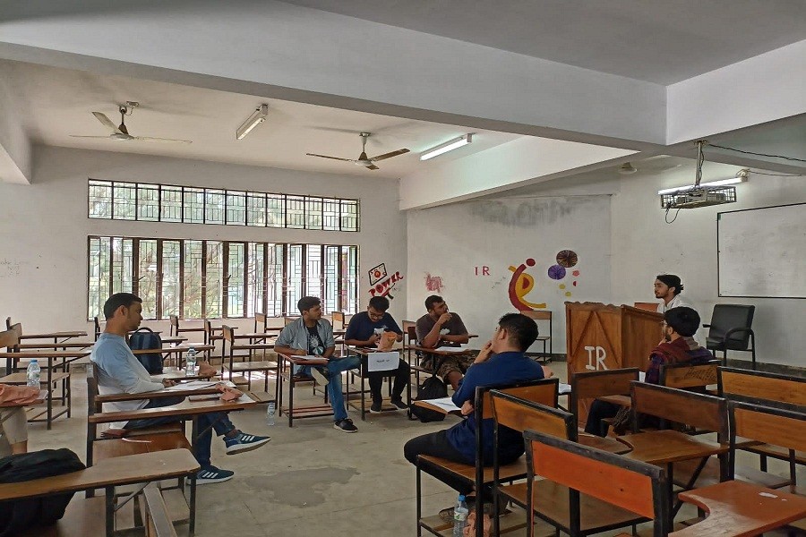 Debating competition underway in Chittagong University