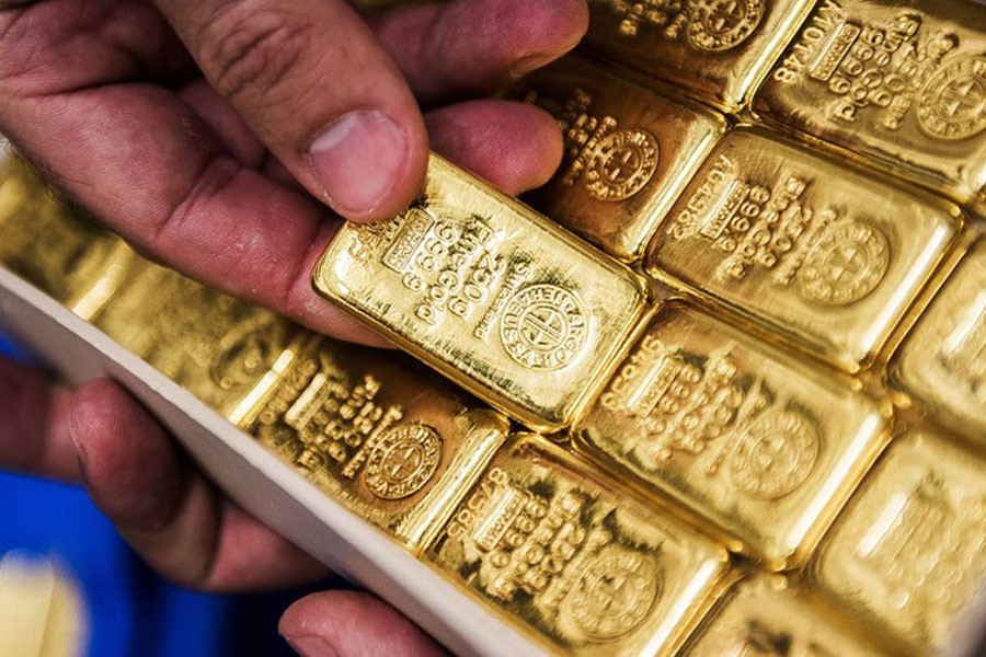 Man held with gold worth Tk 18.40m at Dhaka airport