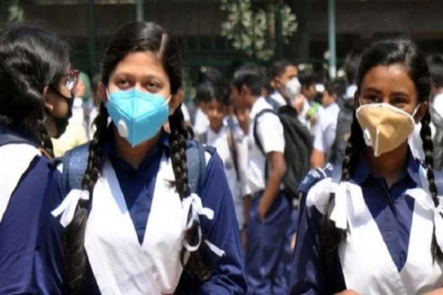 No school for students aged 12-17 without first vaccine dose