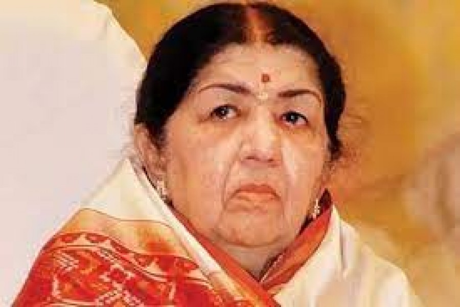 Legendary singer Lata Mangeshkar hospitalised with Covid