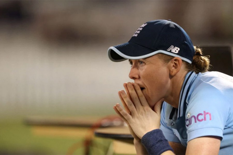 England fight back in women's Ashes test before rain stops play on day 3