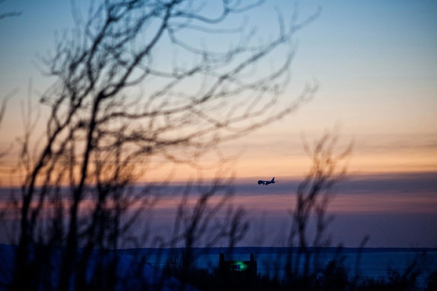 Airline industry shifts attention to war in Ukraine