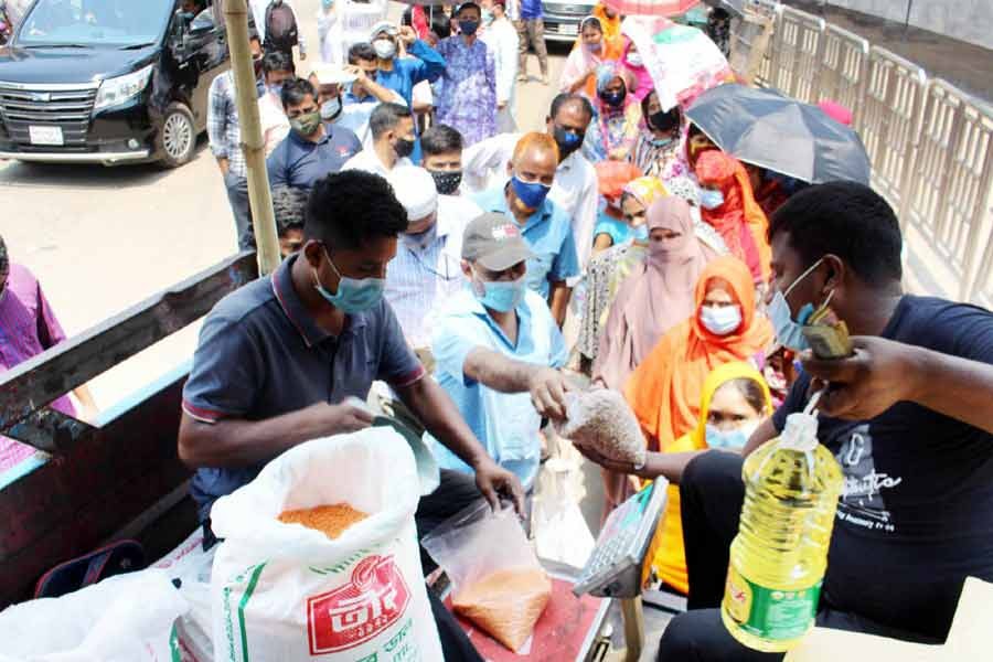 Restaurant owners demand essential commodities at subsidised rates through TCB