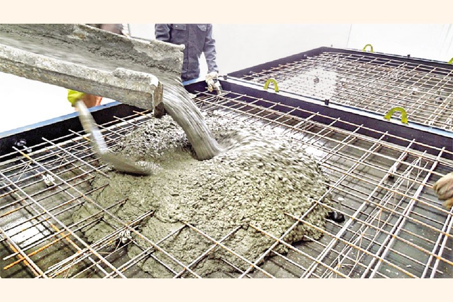 Ukraine-Russia war hits Chattogram construction work