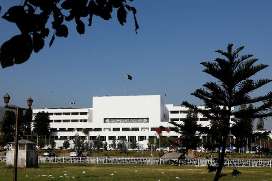 A general view of the Parliament House building in Islamabad, Pakistan, Apr 10, 2022 — Reuters/Akhtar Soomro