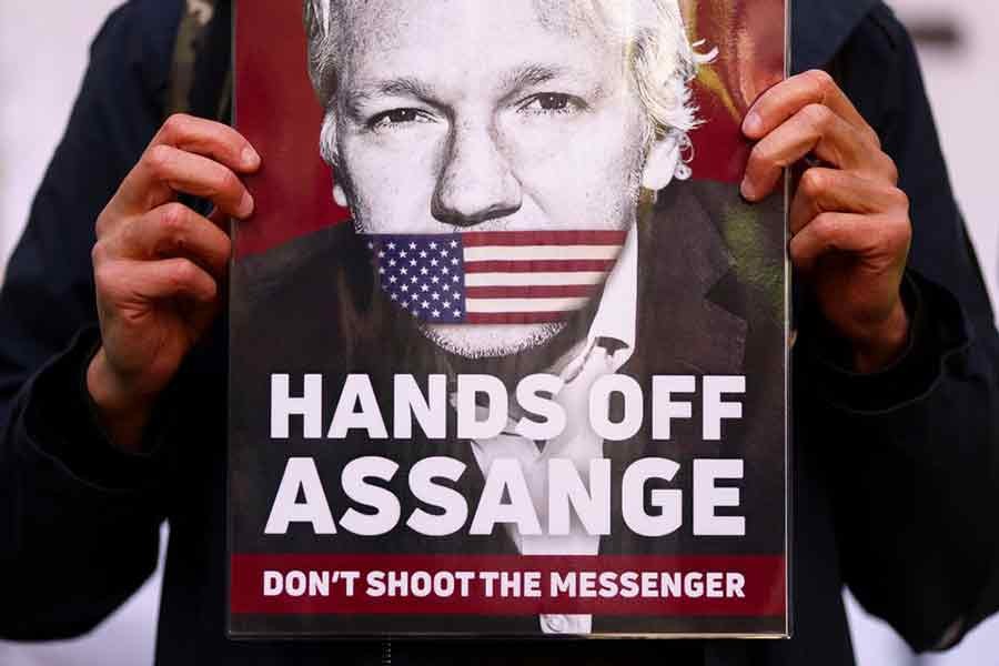 Assange's extradition to US moves a step closer