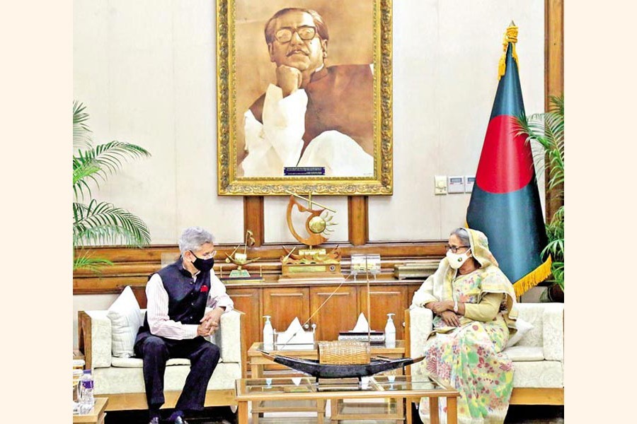 Hasina offers Ctg port for use by India's NE states