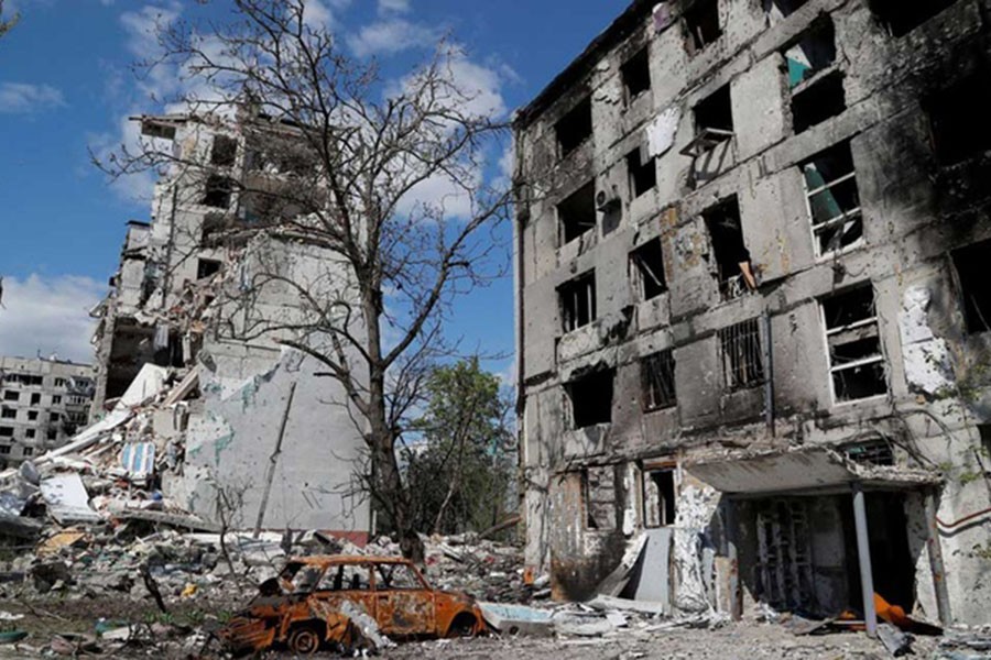 A view shows apartment buildings heavily damaged during Ukraine-Russia conflict in the southern port city of Mariupol, Ukraine Apr 28, 2022. REUTERS/Alexander Ermochenko