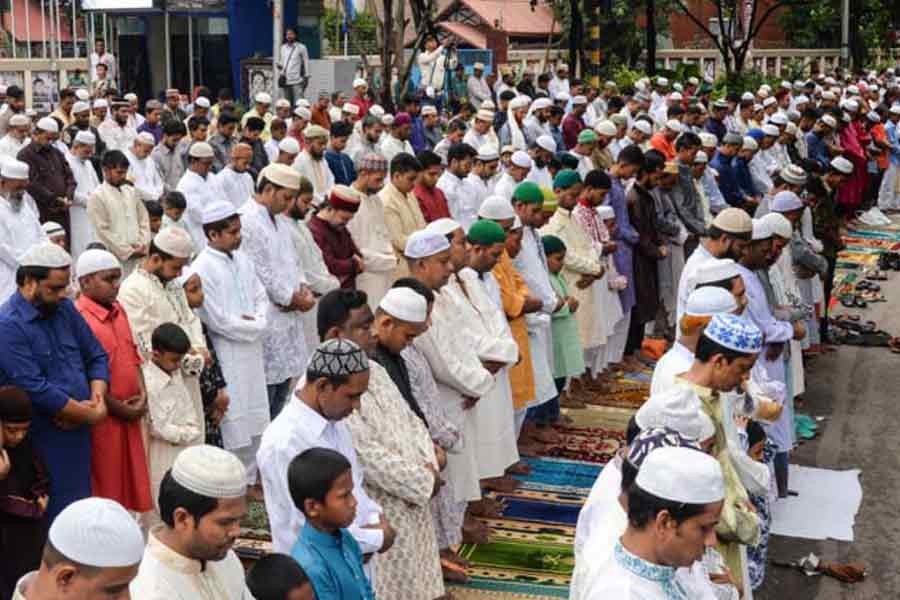 Four-tier security in Chattogram for Eid congregations