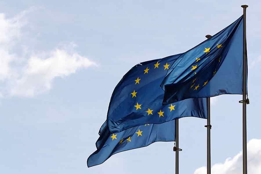 European Union preparing ban on Russian oil