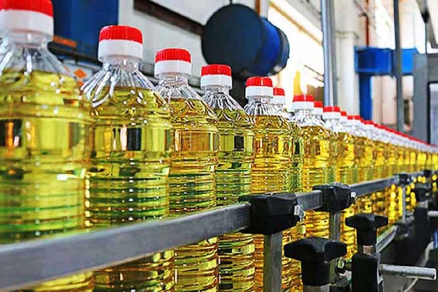Eight edible oil importers sued for market manipulation