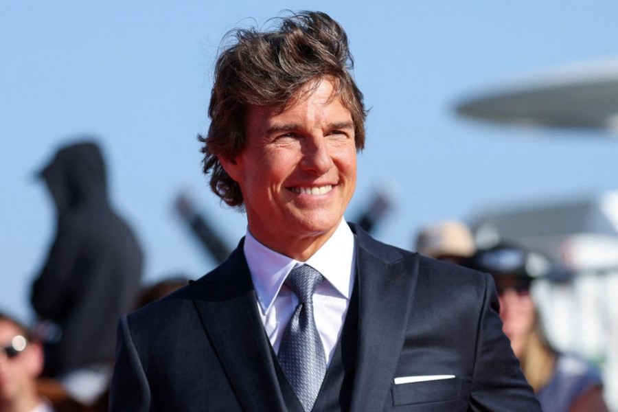 Cast member Tom Cruise attends the global premiere for the film Top Gun: Maverick on the USS Midway Museum in San Diego, California, U.S., May 4, 2022. REUTERS/Mario Anzuoni