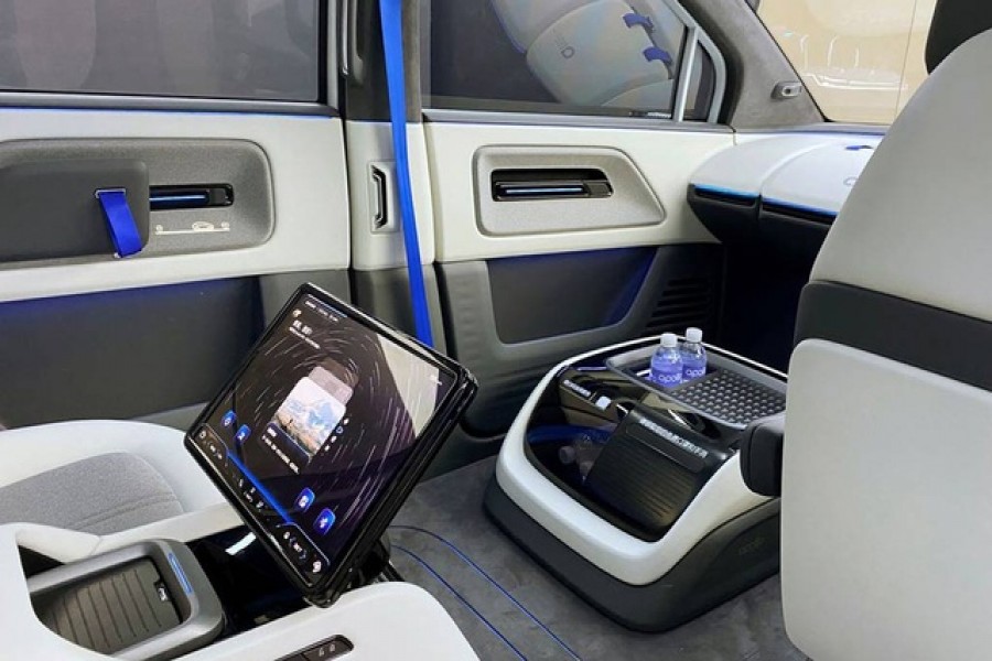 Baidu's new autonomous vehicle (AV) Apollo RT6, with a detachable steering wheel, is seen on the sidelines of Baidu World Conference in Beijing, China July 20, 2022. REUTERS