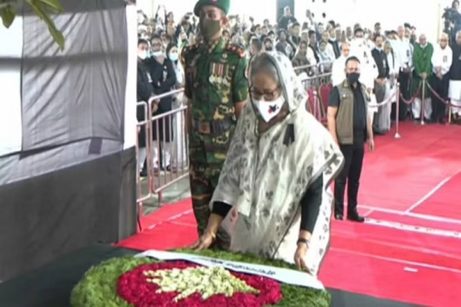 Hasina pays tribute to victims of Aug 21 grenade attack