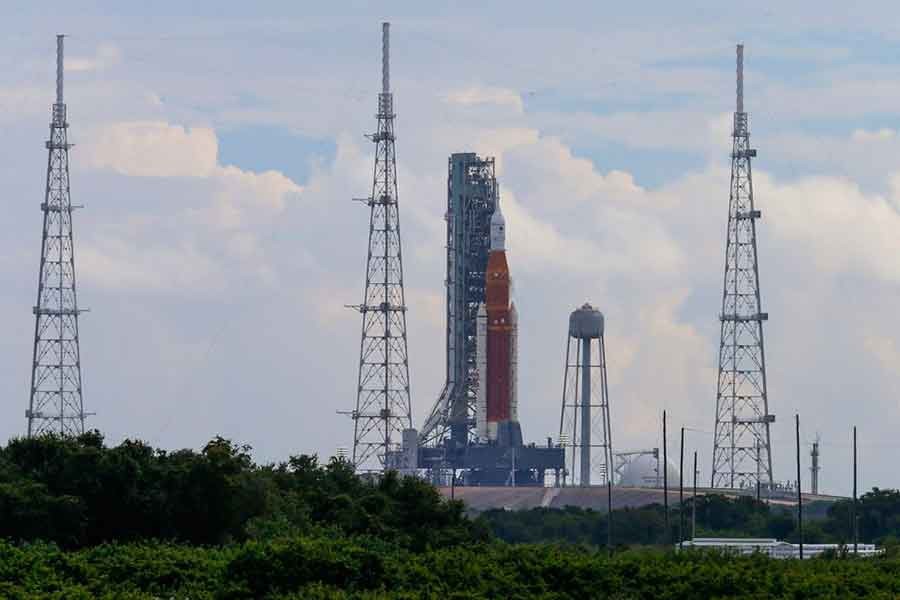 NASA's next-generation moon rocket, the Space Launch System (SLS), with its Orion crew capsule on top, sitting on the pad at Cape Canaveral in Florida of the United States after the launch of the Artemis I mission was scrubbed on Monday -Reuters photo