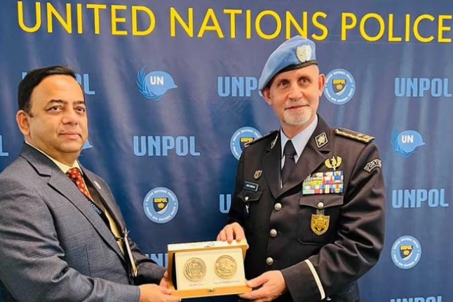 বাংলাদেশের পুলিশের প্রশংসায় জাতিসংঘ পুলিশপ্রধান