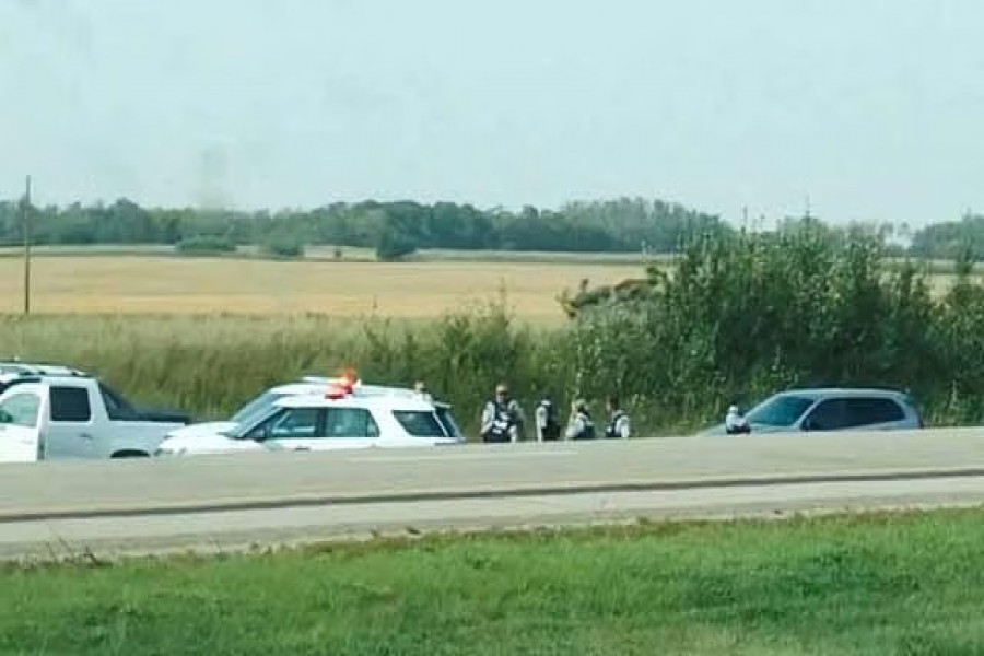 গাড়ি চুরি করে পালাচ্ছিলেন স্যান্ডারসন। ধাওয়া করে পুলিশ তাকে গ্রেপ্তার করে। ছবি: রয়টার্স