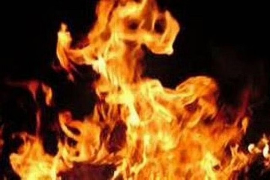 Fire burns down two shops in Kaptan Bazar, causing Tk 300,000 in damages