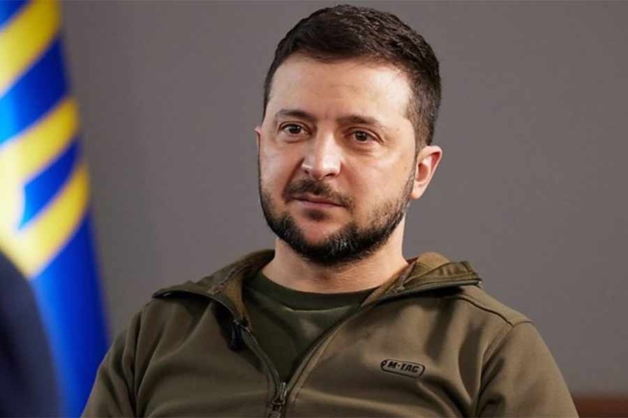 রুশ সেনারা আত্মসমর্পণ করলে সভ্য আচরণ পাবে: জেলেনস্কি 