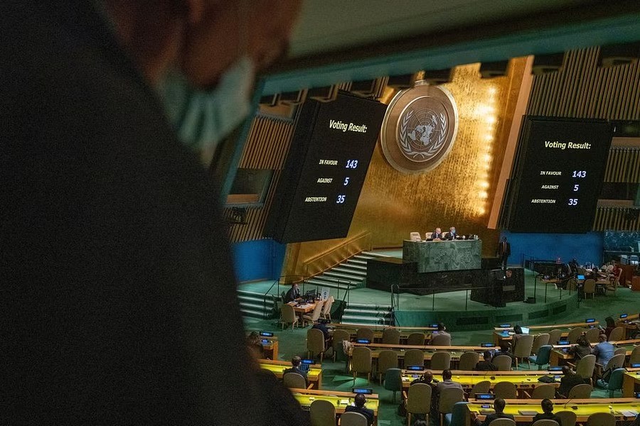 Monitors at the United Nations General Assembly hall display the results of a vote on a resolution condemning the annexation of parts of Ukraine by Russia, amid Russia's invasion of Ukraine, at the United Nations Headquarters in New York City, New York, US, October 12, 2022. REUTERS