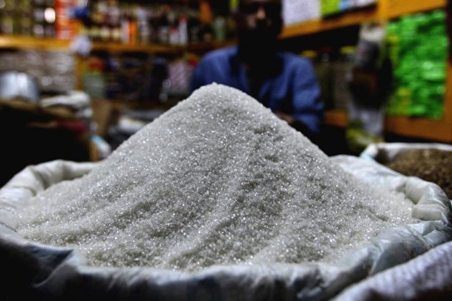 Refiners seek duty cut on raw sugar imports