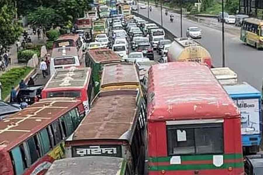 Travellers urged to avoid Dhaka-Mymensingh highway due to waterlogging