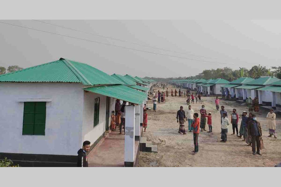 0.4m coastal people took refuge at Ashrayan homes during Sitrang 