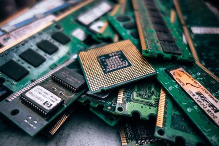 Bangladesh generates 2.81m tonnes of e-waste every year: Study   