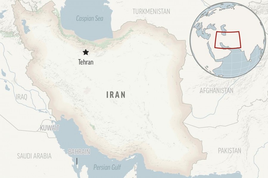 Gunmen attack bazaar in Iran, killing 5