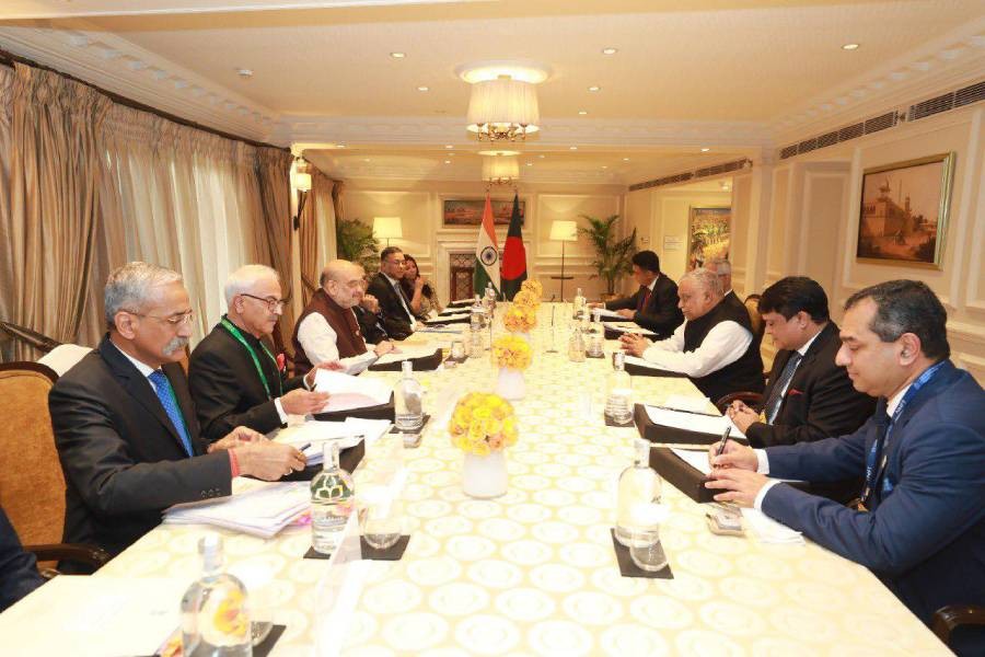 Bangladesh, India discuss border management, common security-related issues