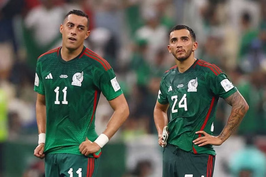 Mexico exit on goal difference after late fight for World Cup survival