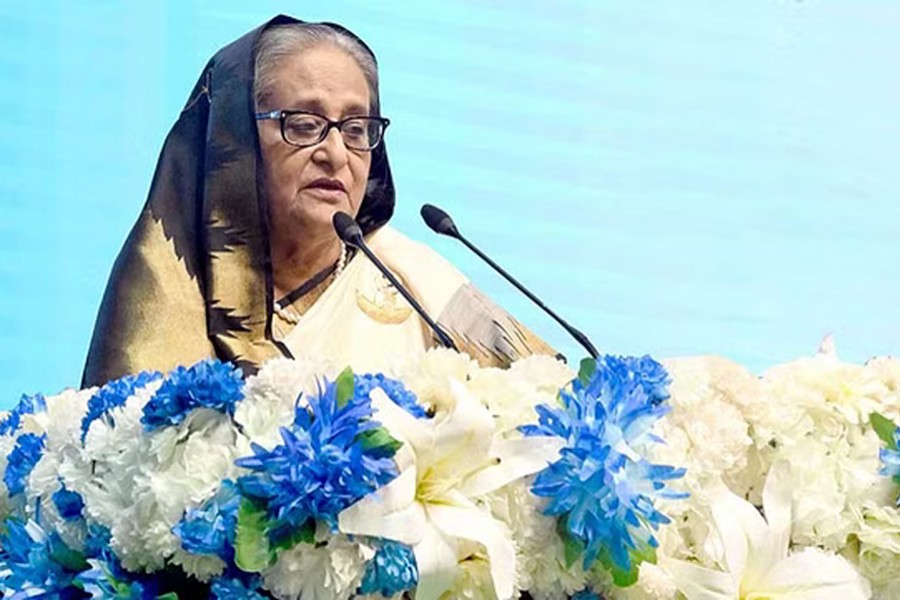 PM says Bangladesh can withstand economic headwinds