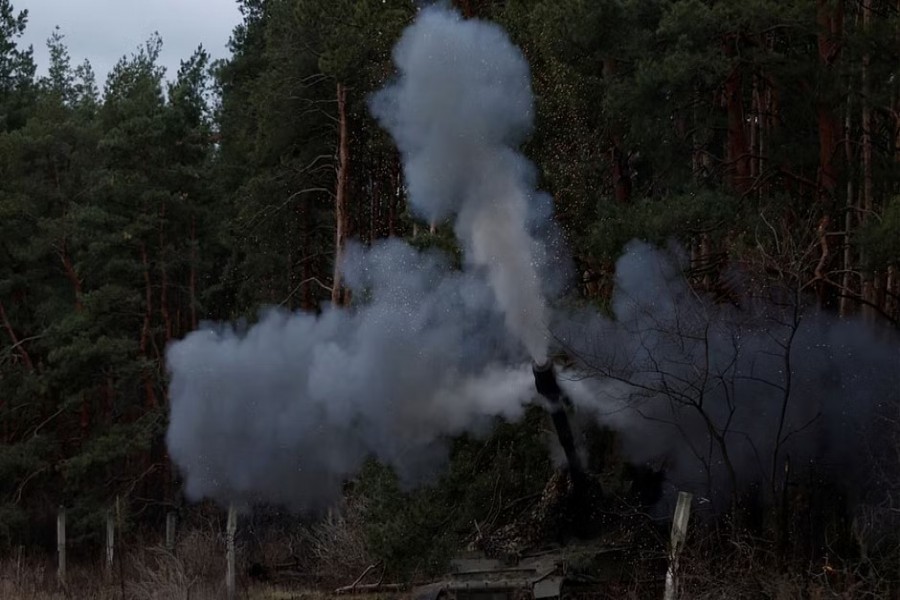 Military unit fires a 2S3 Akatsiya self-propelled howitzer, as Russia's attack on Ukraine continues, in the region of Donetsk, Ukraine, Dec 28, 2022. REUTERS