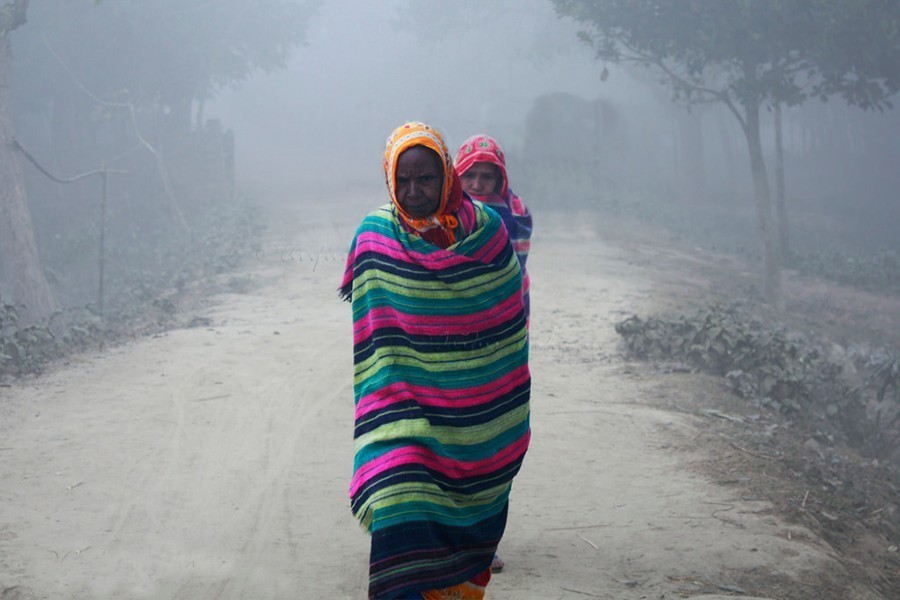 Mild cold wave sweeping across parts of Bangladesh