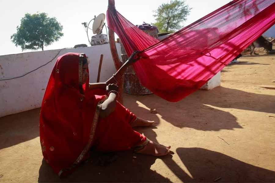 Indian police arrest 1,800 men in crackdown on underage marriage